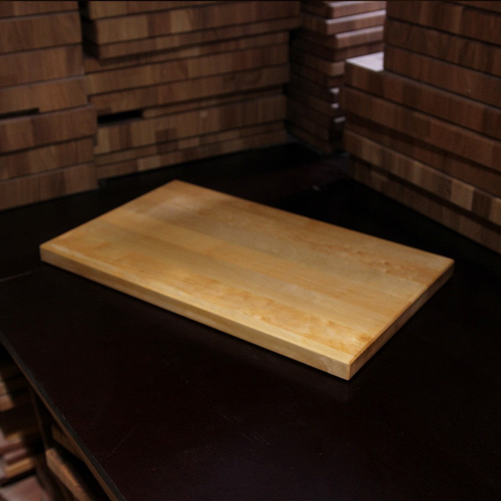 Solid Birch Cutting Board detail view